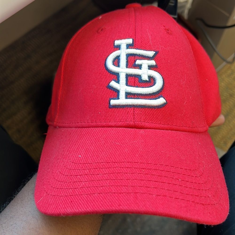 St Louis Cardinals Fan Favorite Ball Cap Hat Adjustable Baseball Adult